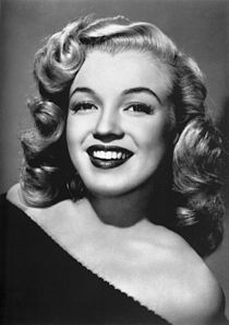 Marilyn_Monroe_-_publicity