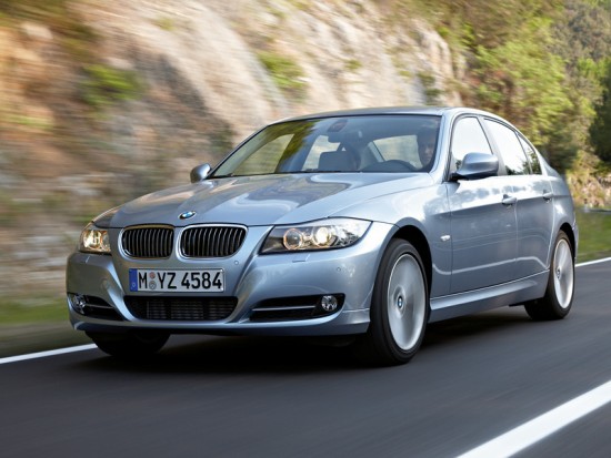 E90