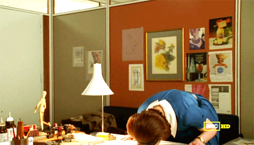 30. Когда не можешь дождаться конца рабочего-учебного д