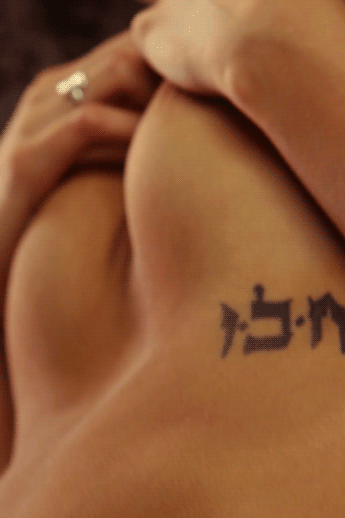 tumblr_naaurl3F5g1qjhn09o1_400