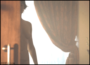 1126185880568_1295998509_olga_kurylenko_smoking