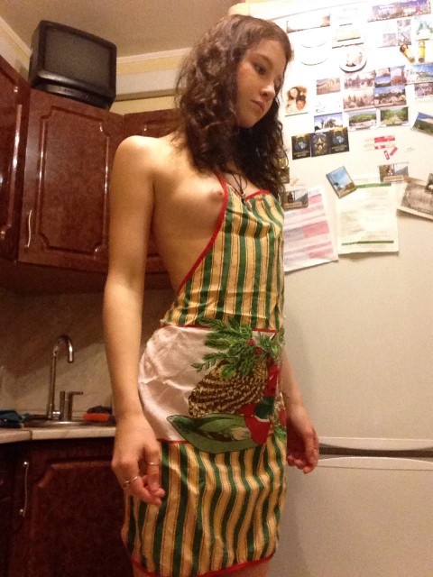 Санечка готовит