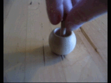 220px-Snurra_uppochner