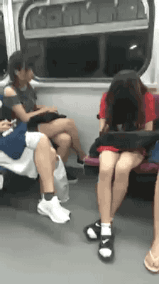 da8e79925c65b9fb0ca2b830f2dabd09dc30024cf6b059eca6553c065634b4bf_1