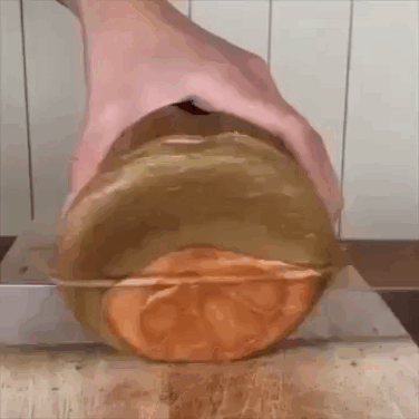 Takoy_khleb_pekut_dlya_detok_v_Yaponii_33