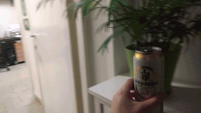 Дорогой, смотри что у меня есть.