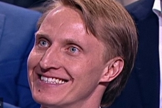 7856087