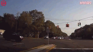 Баба за рулем