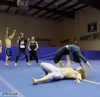 manliftsandhurlswomanwithonearm