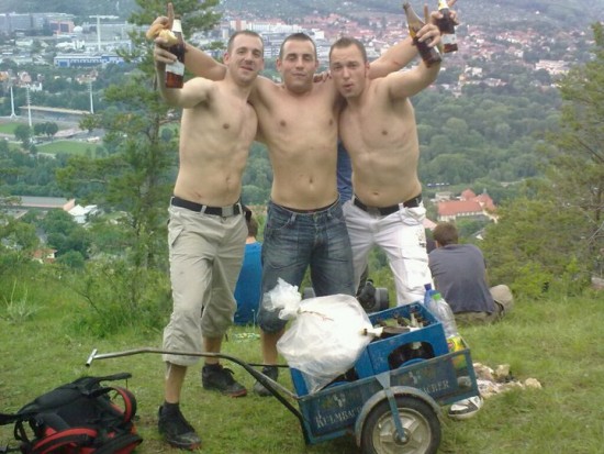 163185_145259858861935_100001337642884_221707_3311858_n