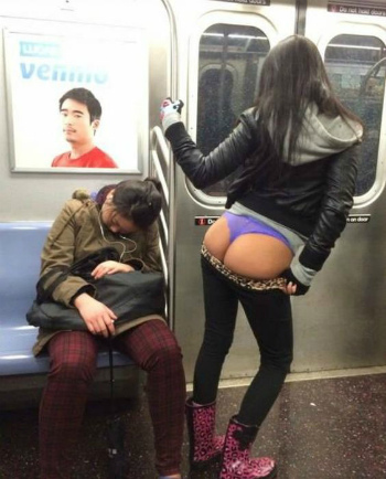 1454908939_women_of_wtf_22