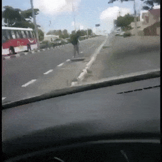 tumblr_p48nqruYrw1r539hzo1_400