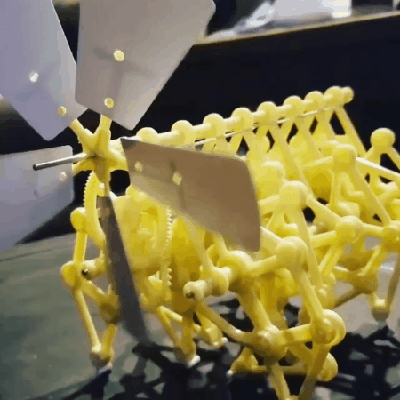 Скульптура Strandbeest