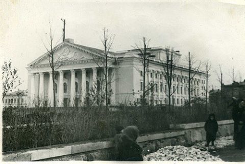 0_17ef99_52e43911_orig