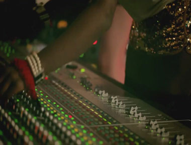 Black-Domino---Stay-another-night-ft.-Lydia-2011-Official-video[07-14-55]