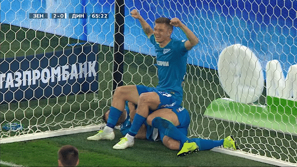 Шатов на Дзюбе