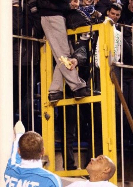 Банан-расист