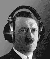 Hitler_kuuntele