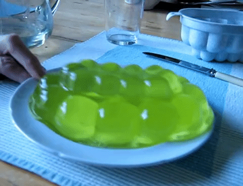 желе трясется