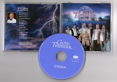 00-celtic_thunder-storm-2011-scan