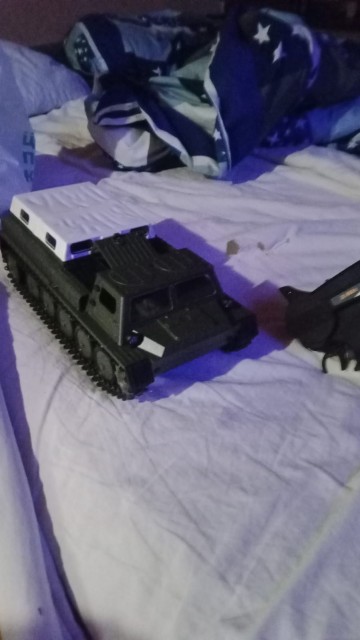 f7b4855e-d760-4e0c-ac0b-0987f6d294fb