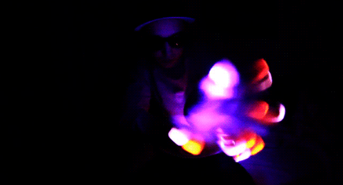 oie_15231358Uo447Q54