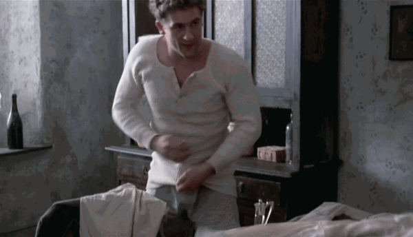 Депардье и Де Ниро раздеваются