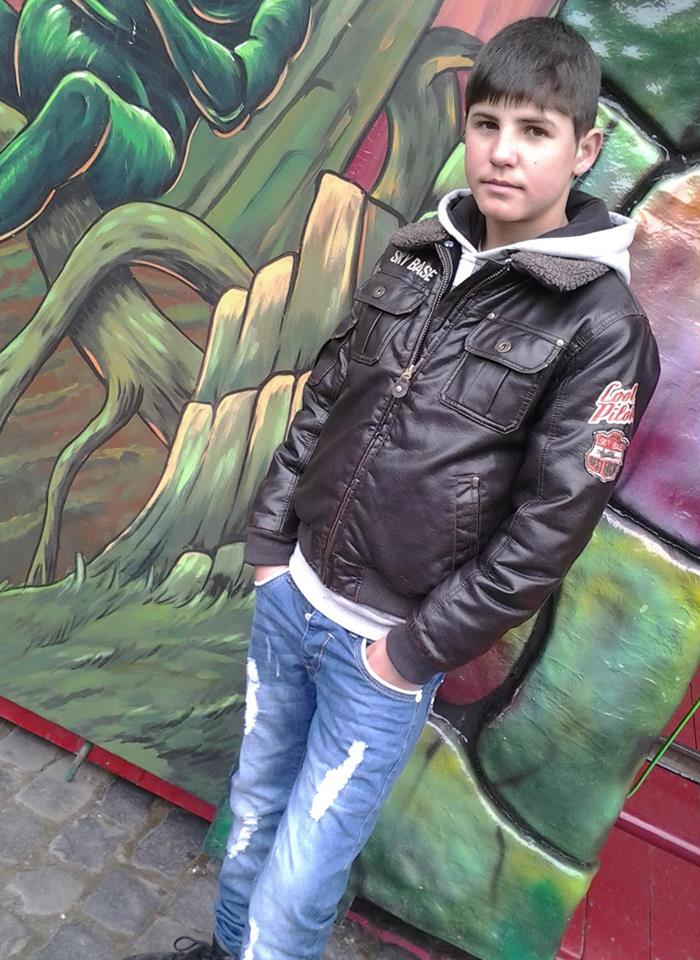 300599_135821729945539_523137701_n