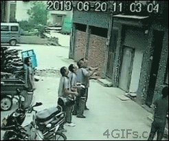 GIF-Falling-girl-catched-by-couriers (1)
