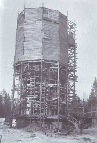 Белая башня.jpg