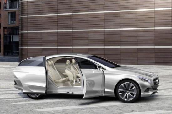mercedes_f_800_style07