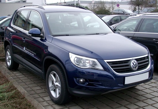 VW_Tiguan_front_20080225