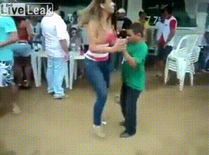 ayAgH6f