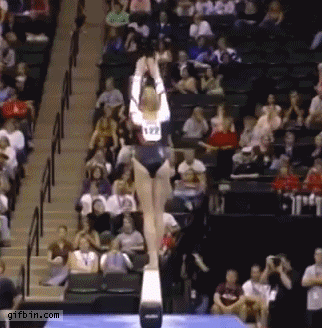 1387977175_nastia_liukin_amazing_balance_beam_save_yapfiles_ru