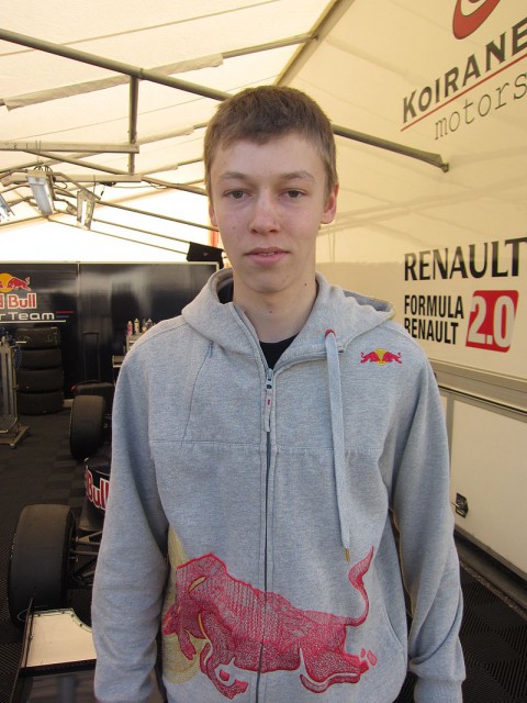 800px-Daniil_Kvyat