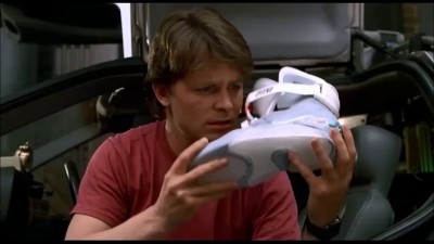 Ботиночношнуровальная машина