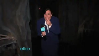 Нервный репортаж из комнаты страха .