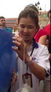 Тайка говорит по русски