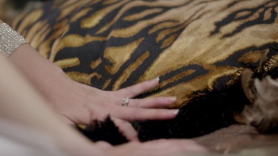 Реклама скитлс "Молодожёны"