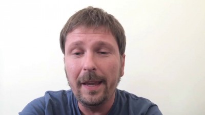 Анатолий Шарий