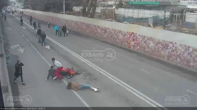 Малолетки на скутере