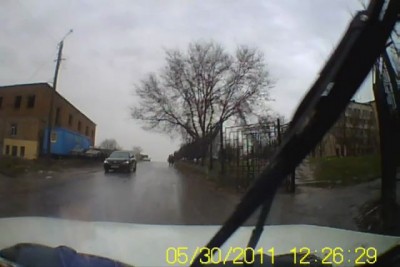 пьяный мент сбивает девочку