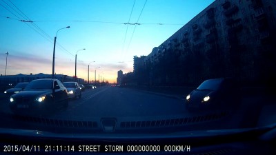 А вот и нежданчик от дамы на Матизе...