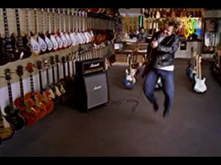 вот так надо иестить гитарки