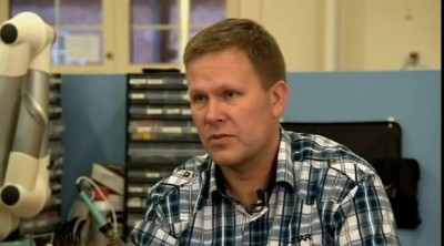 Рука-киборг