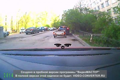 До дворов добрались