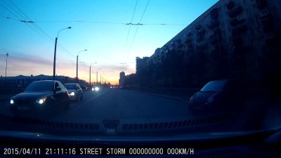 А вот и нежданчик от дамы на Матизе...