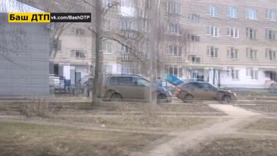 Прокатил сотрудника ДПС на капоте