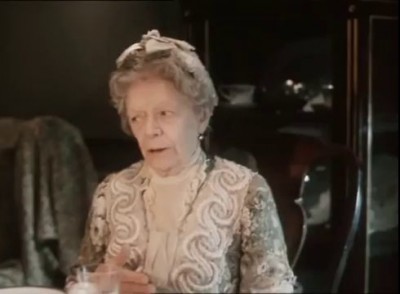 Стоит то оно стоит да никто его не покупает