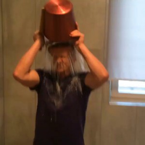 Слава IceBucketChallenge